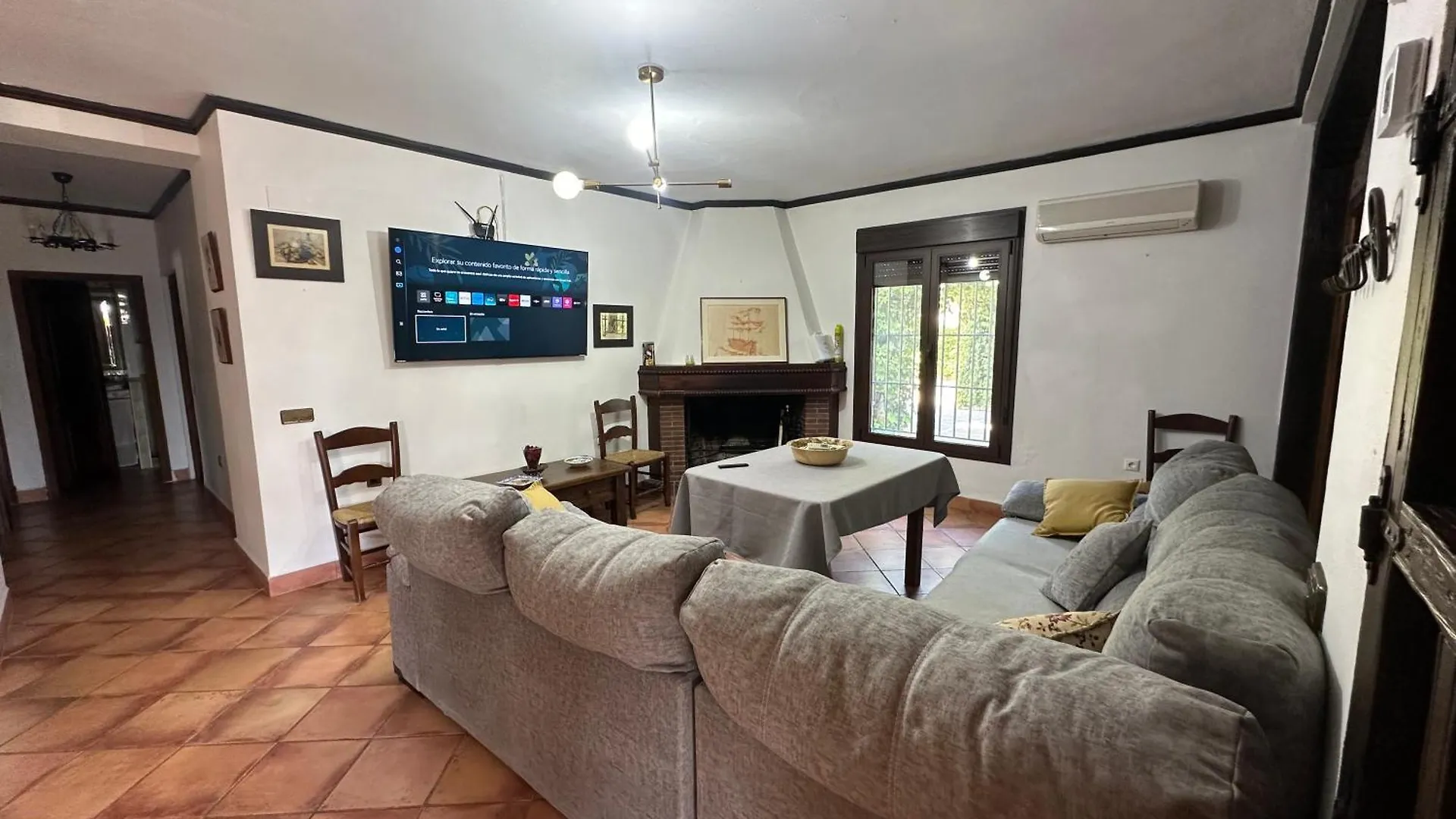 La Algazara Guest House Villamartin  Country house Villamartin (Cadiz)