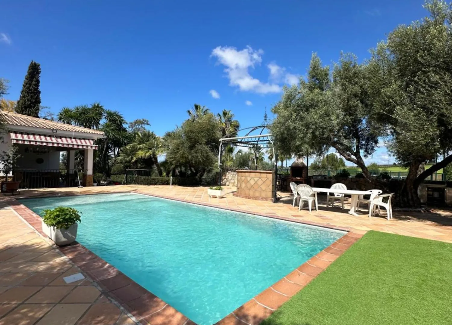 La Algazara Guest House Villamartin
